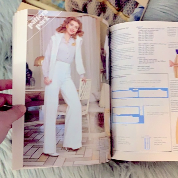 Antique 2 Books “Stitch By Stitch” Vol 1 & 2 Step by Step Courses DIY Projects - Picture 7 of 16